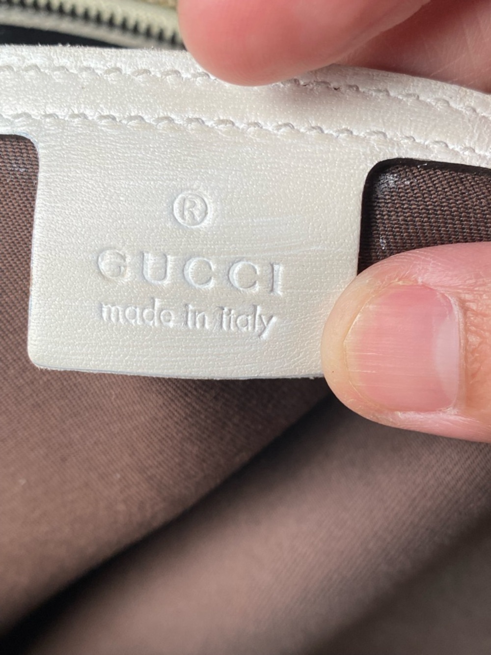 Gucci Beige GG Supreme Canvas Tote with Cream Leather Trim - Picture 9 of 17
